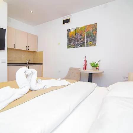 Hotel One Luxury Akustik *