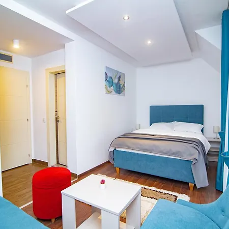 Hotel One Luxury Akustik *